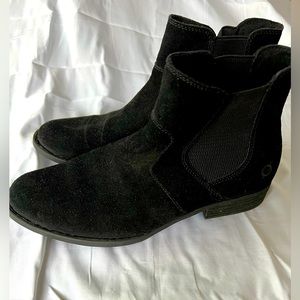 Born black suede booties 9.5